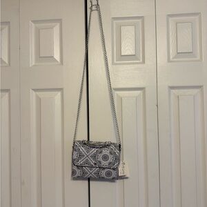 Stylish Black and White Crossbody‎ Bag